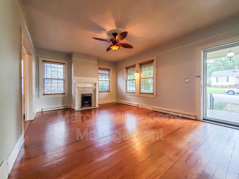 Charming 3BR, 2BA in Augusta Road property image
