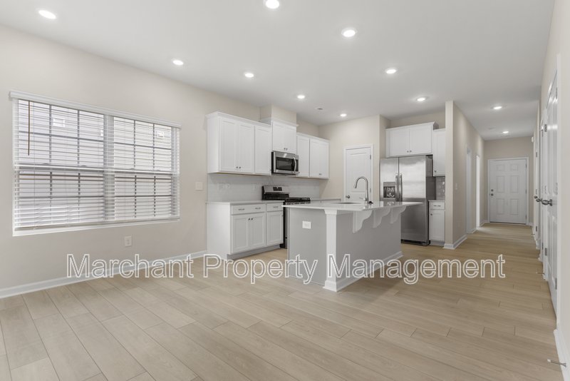 211 Backstay Lane property image