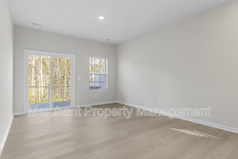 211 Backstay Lane property image