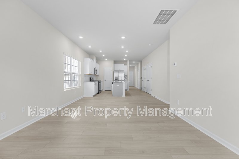 211 Backstay Lane property image
