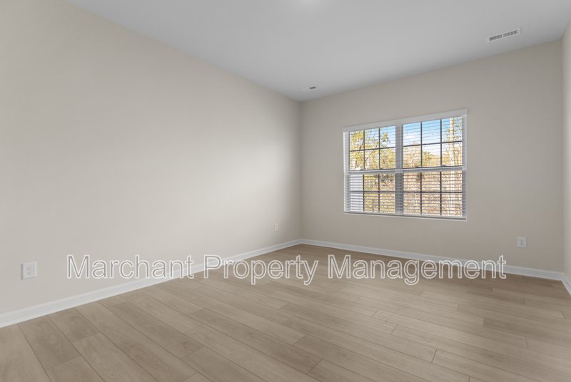 211 Backstay Lane property image