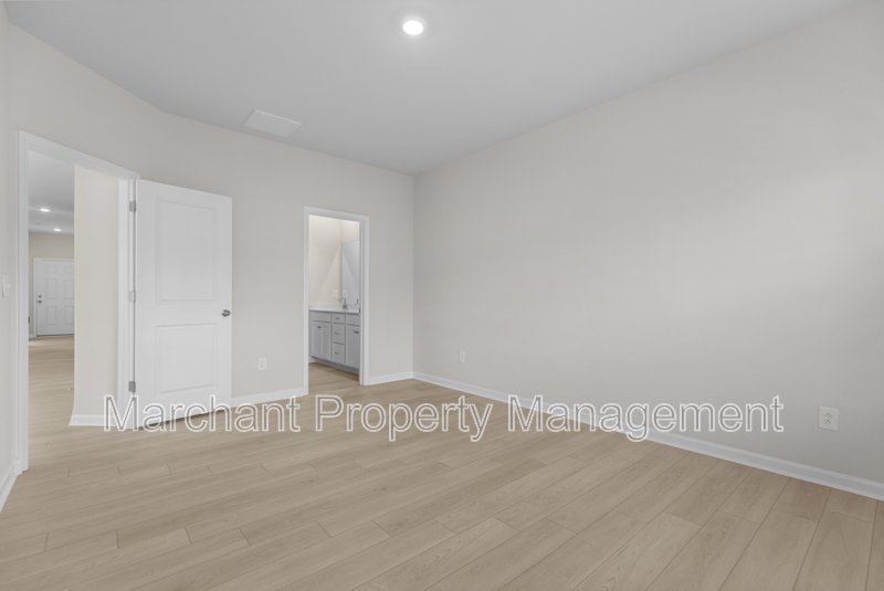 211 Backstay Lane property image
