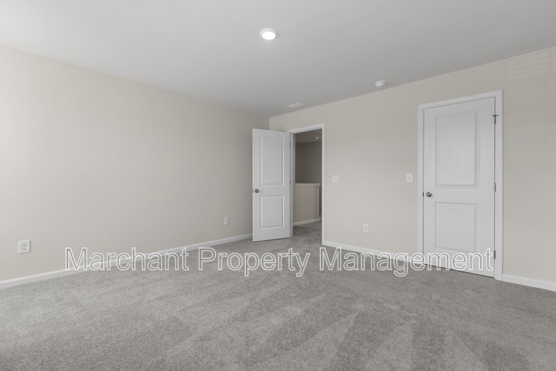 211 Backstay Lane property image