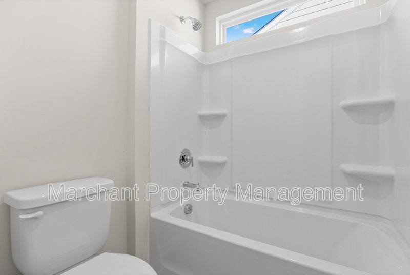 211 Backstay Lane property image