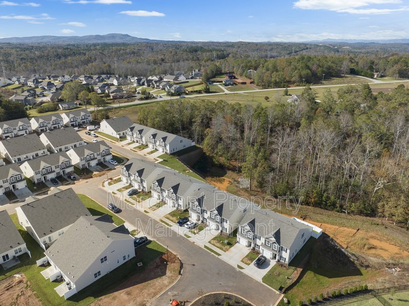 211 Backstay Lane property image