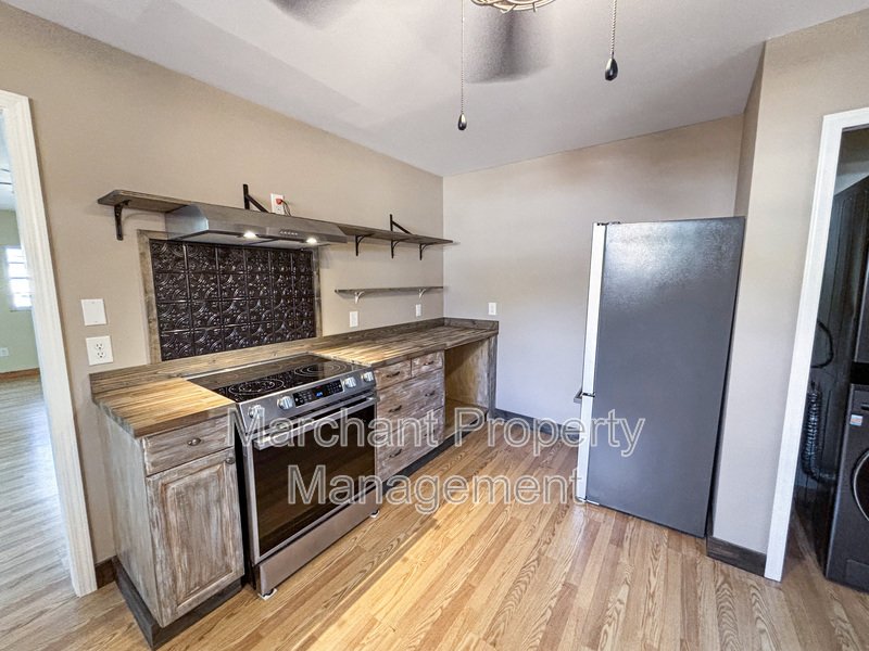 214 Rogers Avenue property image