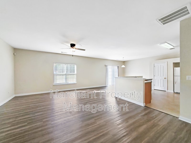 3BR, 2.5BA in Riverside School Dist. property image