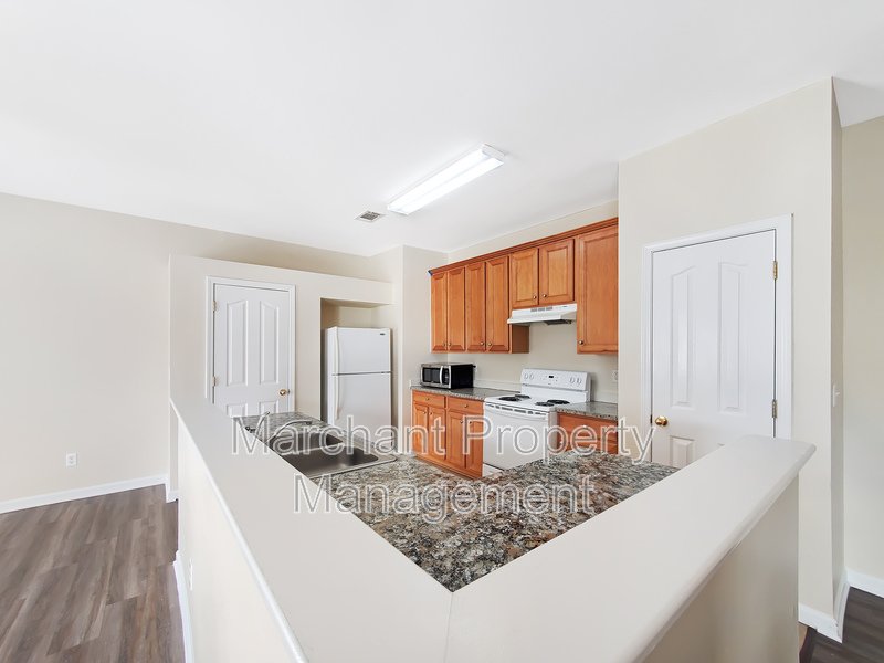 3BR, 2.5BA in Riverside School Dist. property image