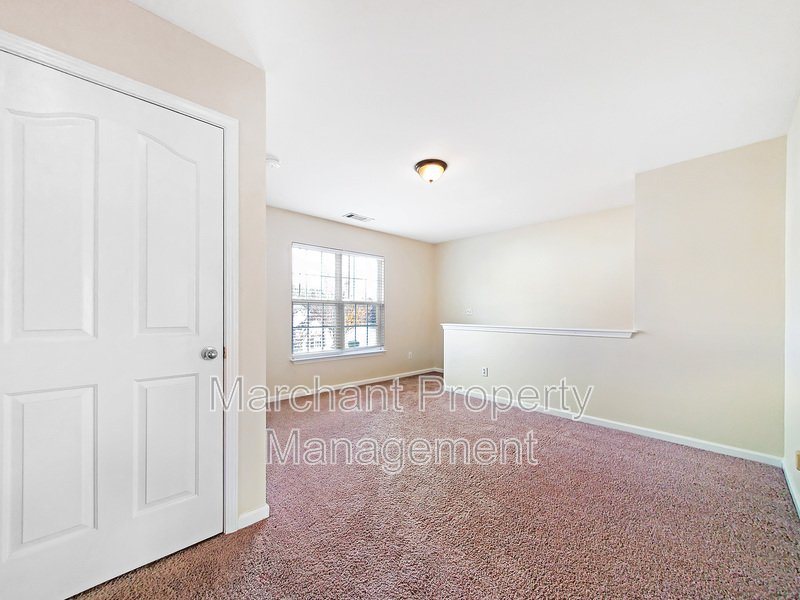 3BR, 2.5BA in Riverside School Dist. property image