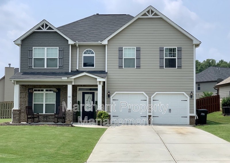 Quiet Simpsonville 4 bedroom Home! property image
