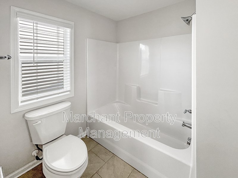 6 Ashborne Lane property image