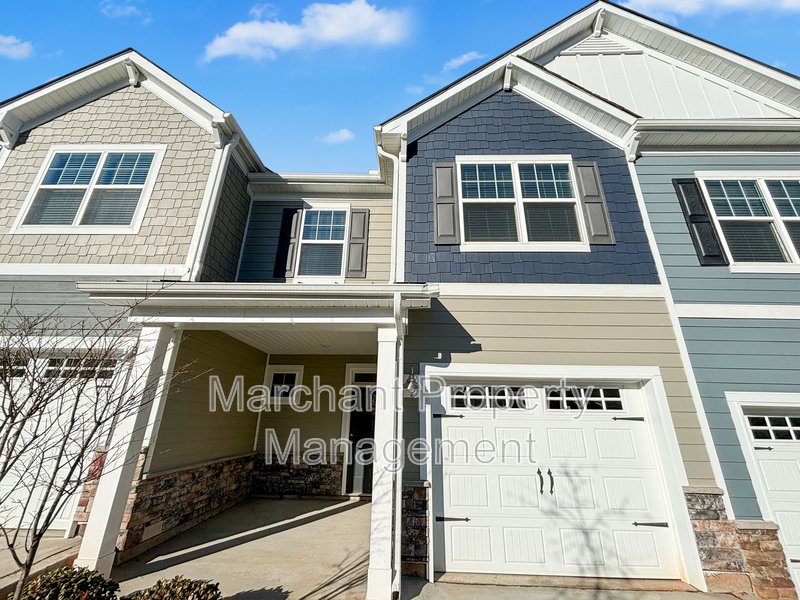 2022 Townhome in desirable Hawkins Park Community! property image