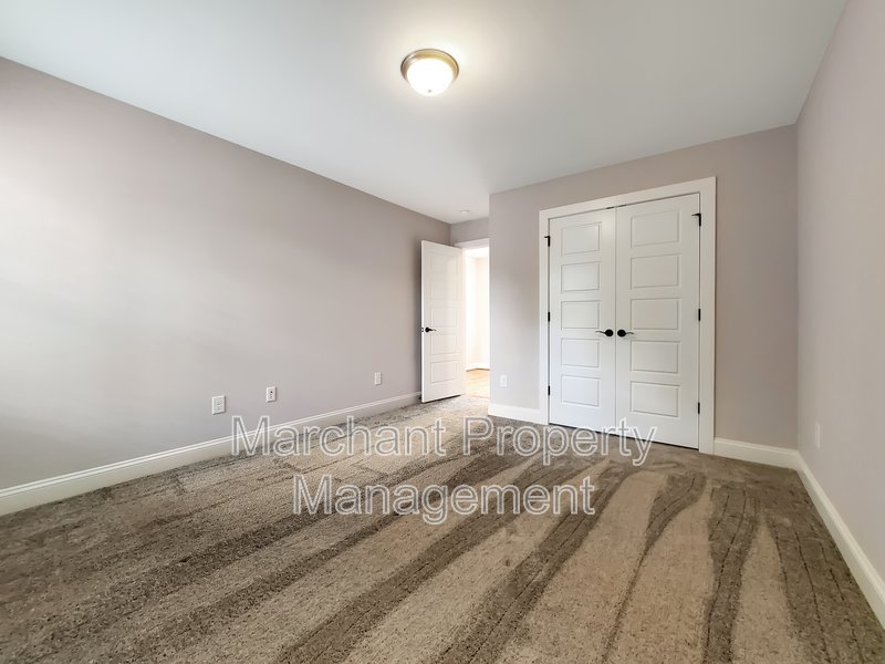 Don't miss out this 3BR, 2.5BA in North Main! property image