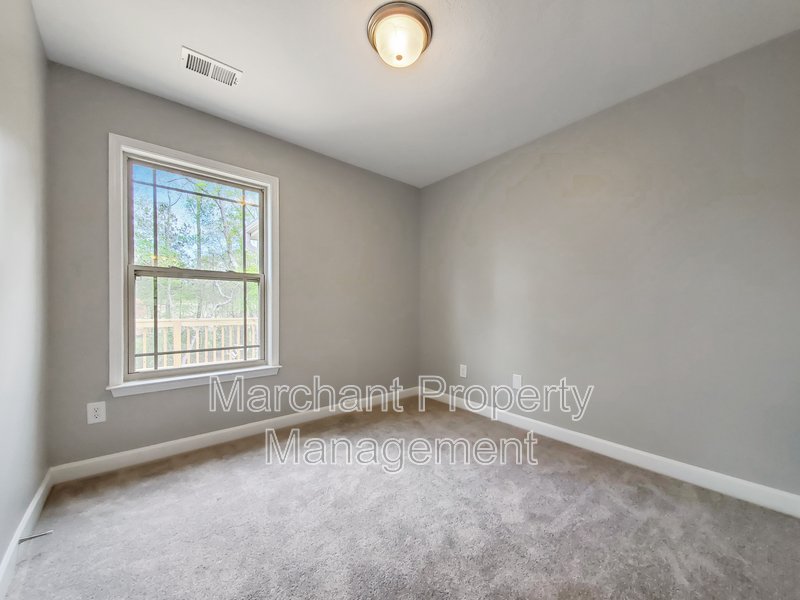 2 Car Garage, 3BR home in Boiling Springs property image