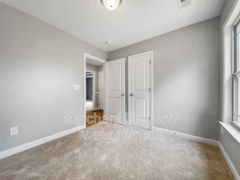 2 Car Garage, 3BR home in Boiling Springs property image