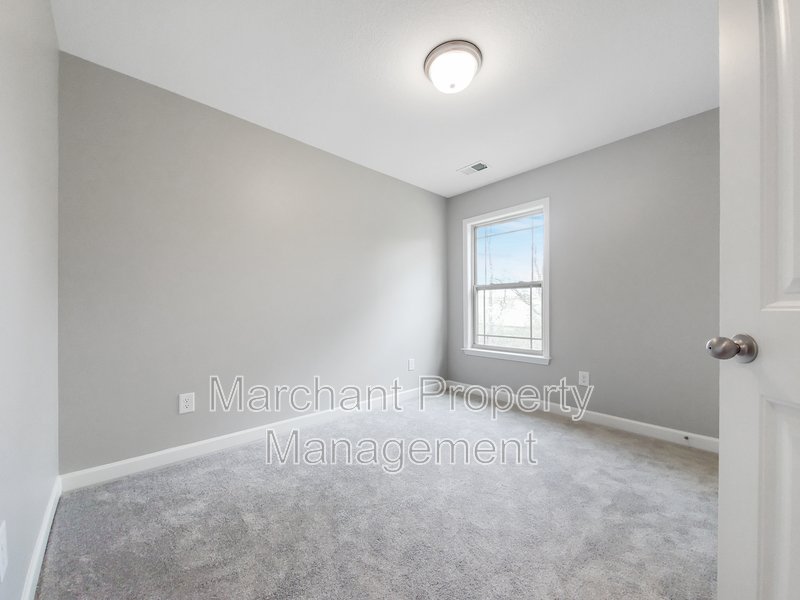 2 Car Garage, 3BR home in Boiling Springs property image