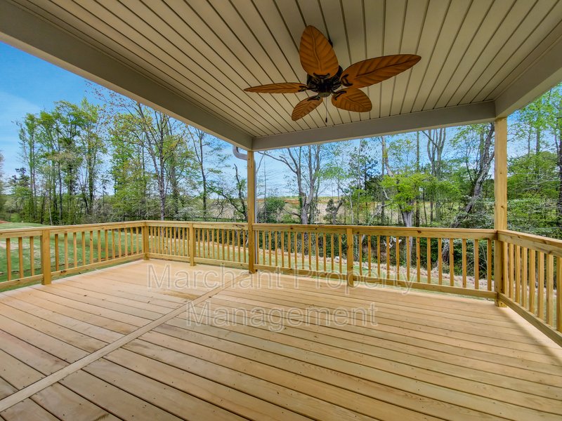 2 Car Garage, 3BR home in Boiling Springs property image