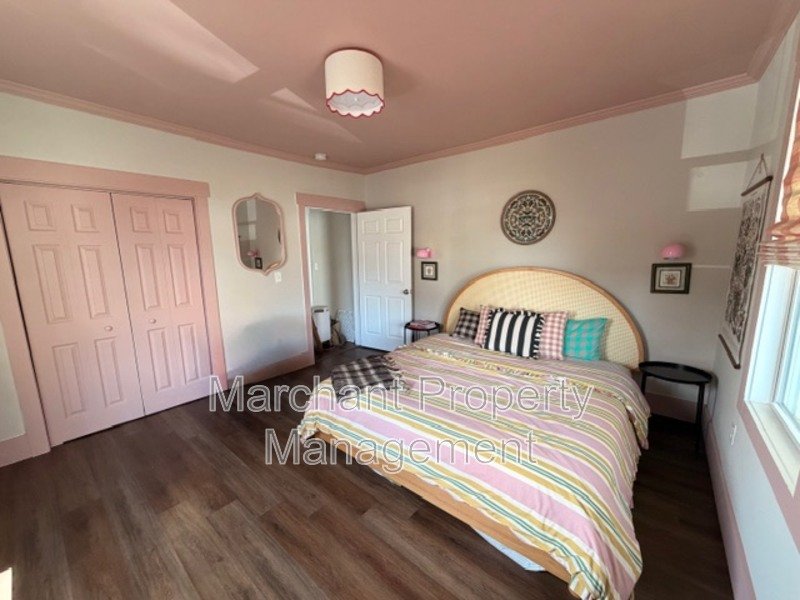 112 Elm Street property image