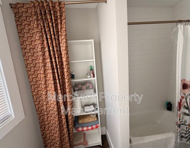 112 Elm Street property image