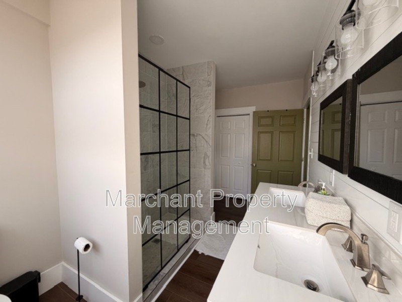 112 Elm Street property image