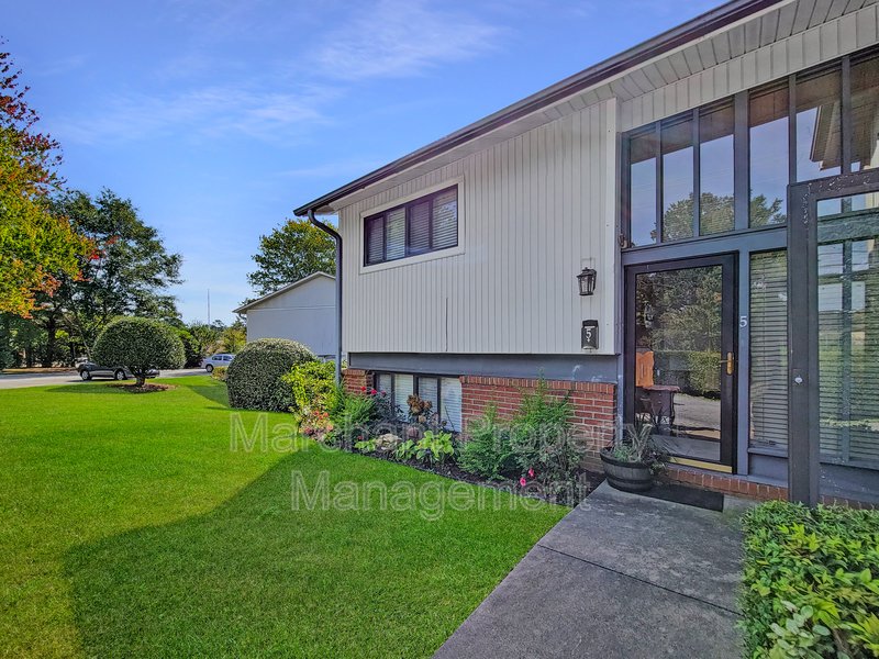 3BR Condo in Briarcreek property image