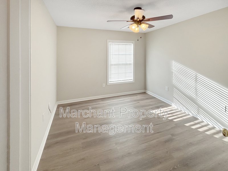Desirable Town Home Community! property image