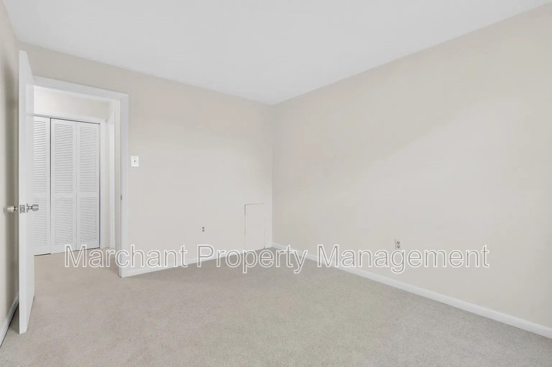 2530 E. North Street Unit 11B property image
