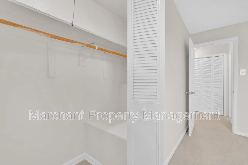 2530 E. North Street Unit 11B property image