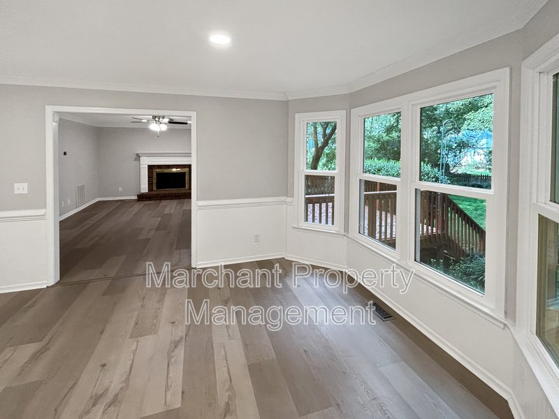 7 Waxwing Court property image