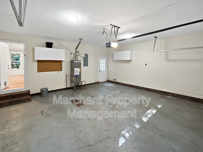 7 Waxwing Court property image