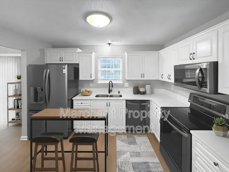 329 Riverside Chase Circle property image