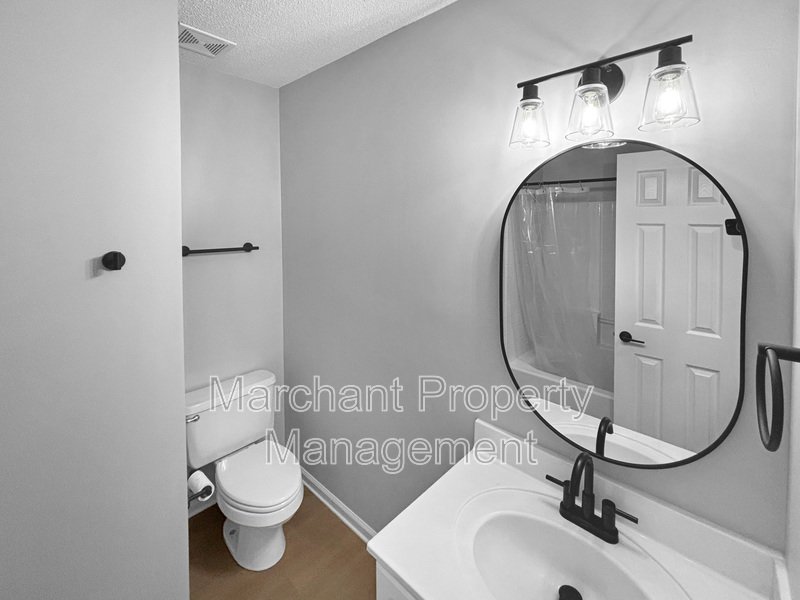329 Riverside Chase Circle property image