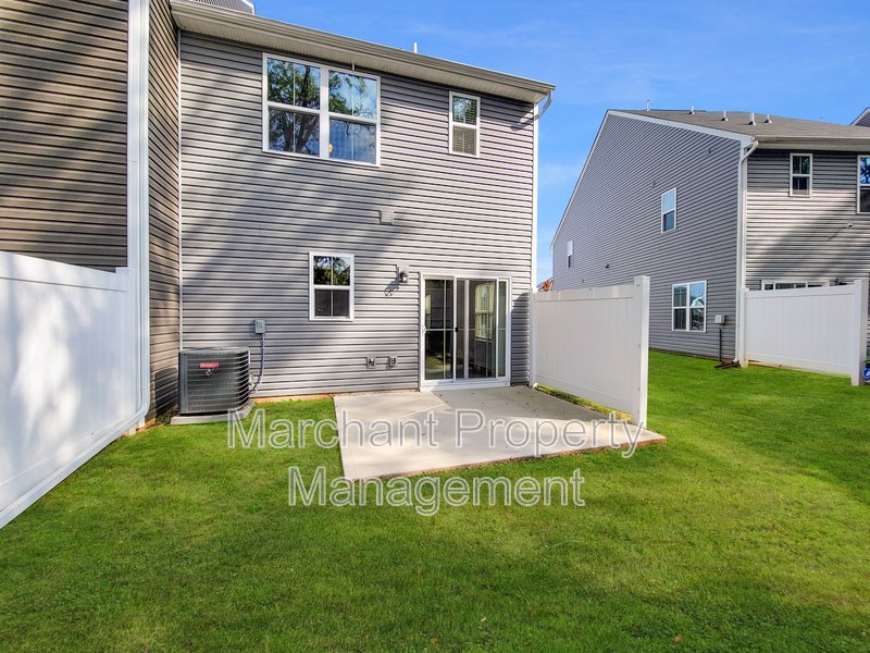 Immaculate 3BR/2.5BA Townhome in Greer property image
