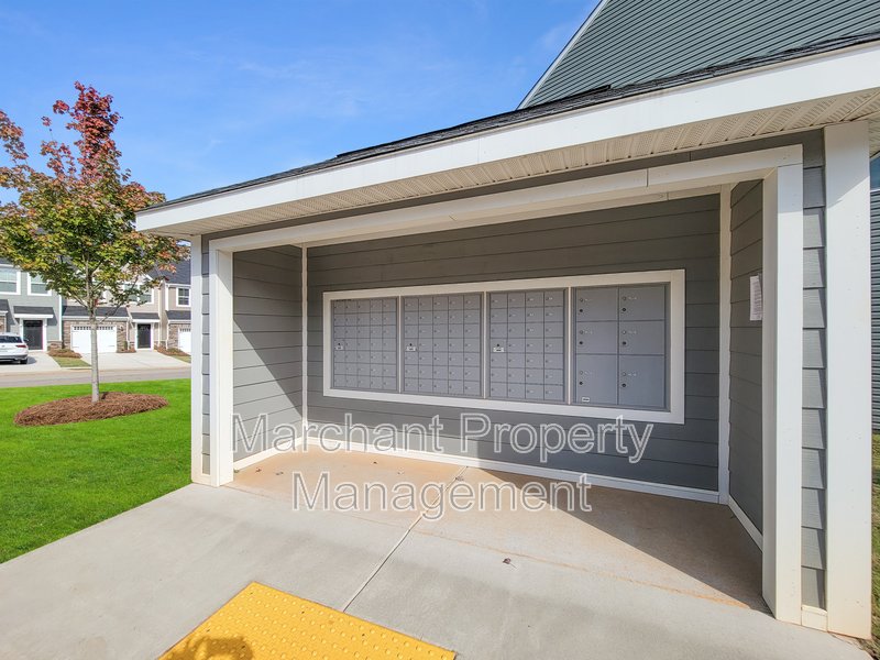 Immaculate 3BR/2.5BA Townhome in Greer property image
