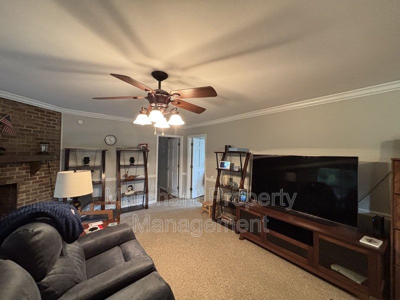 310 Windward Way property image