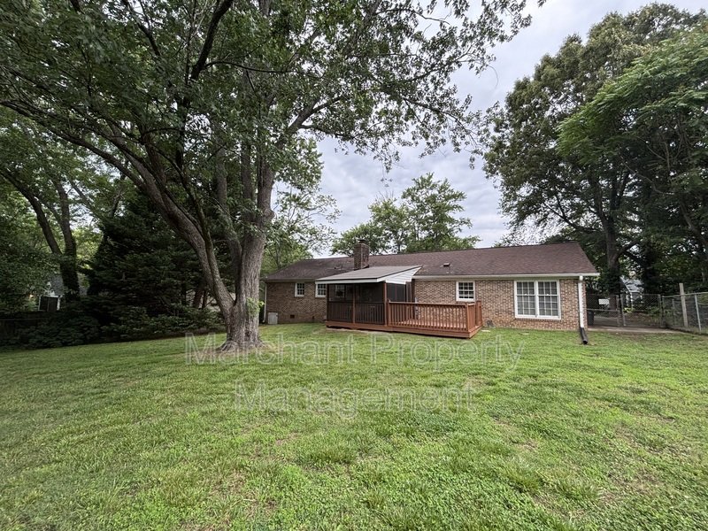 310 Windward Way property image