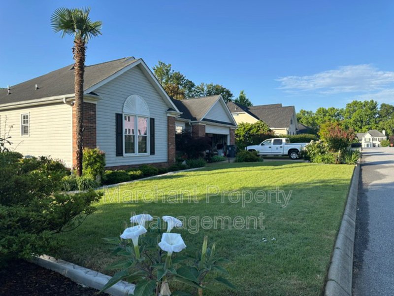 8 Capstone Court property image
