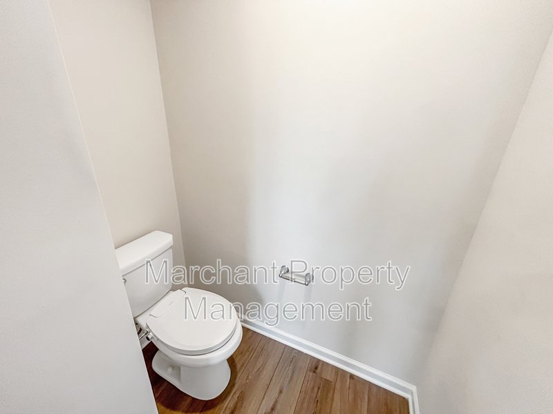 324 E. Compass Way property image
