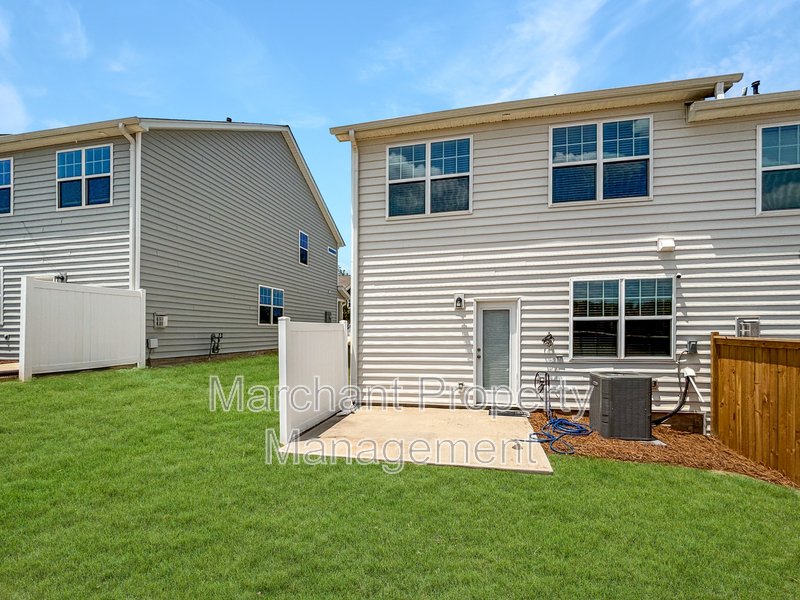 324 E. Compass Way property image