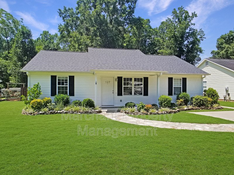 Spartanburg 3BR/2BA. Fenced Yard property image