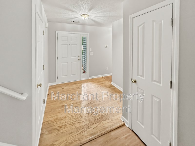 3 BR, 2 BA in Greer property image