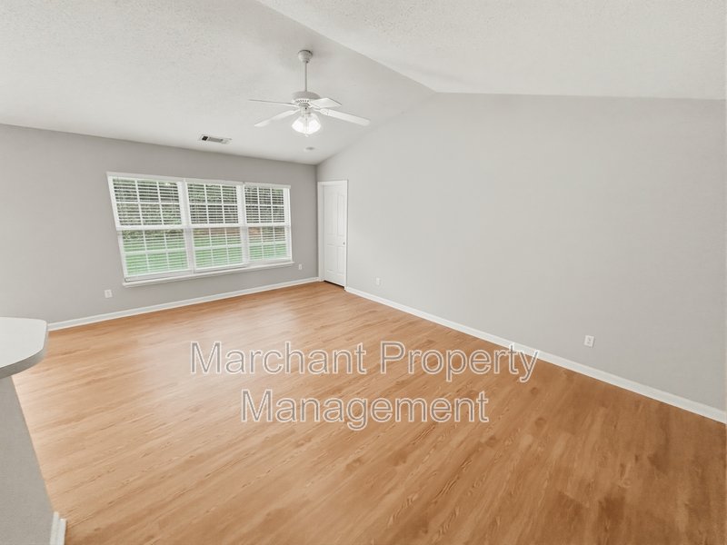 3 BR, 2 BA in Greer property image