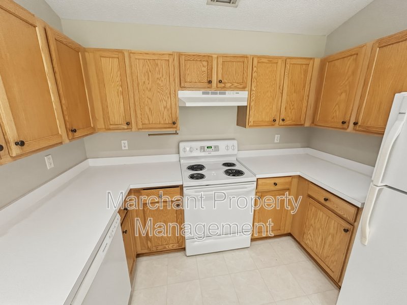 3 BR, 2 BA in Greer property image