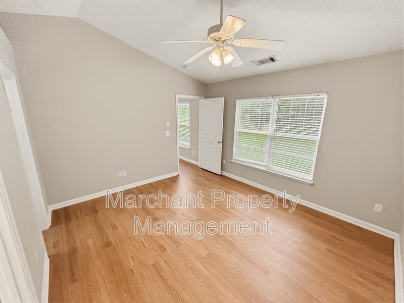 3 BR, 2 BA in Greer property image