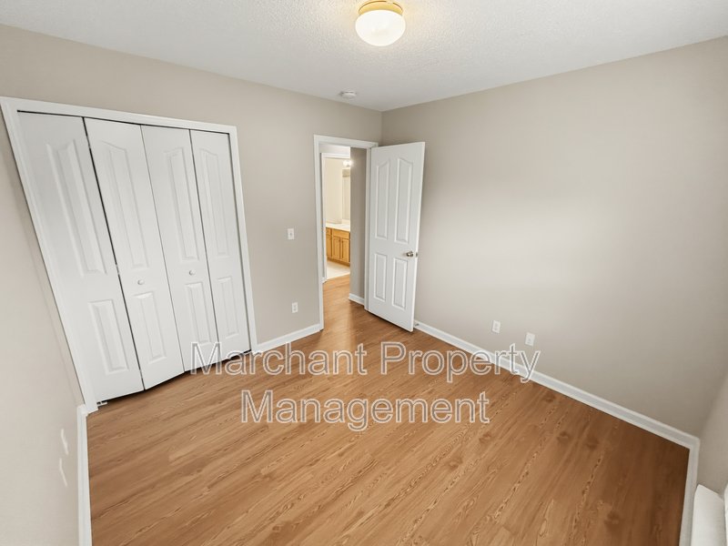 3 BR, 2 BA in Greer property image
