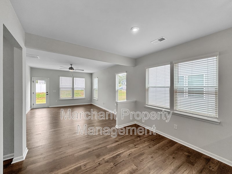 137 Gervais Circle property image