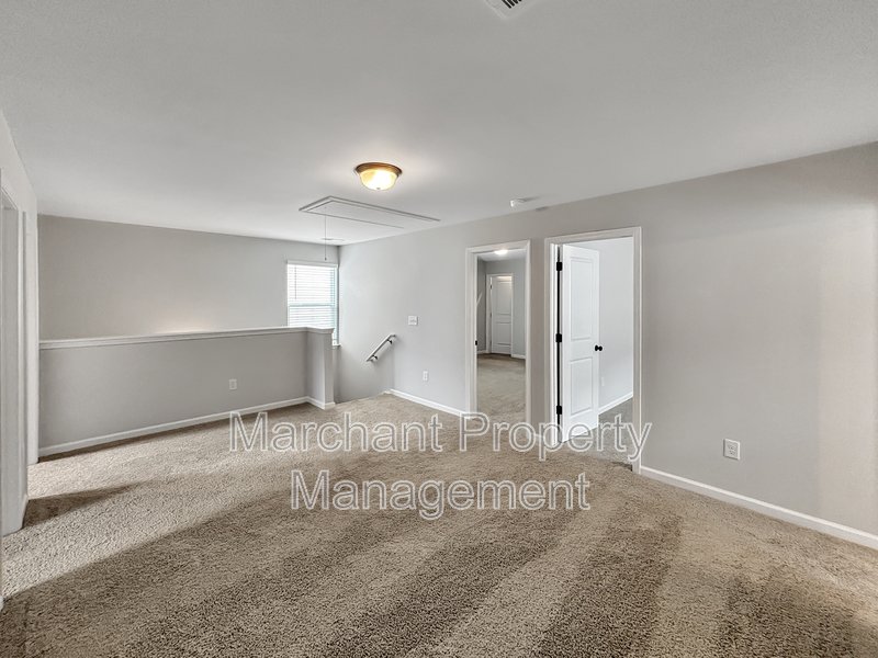 137 Gervais Circle property image
