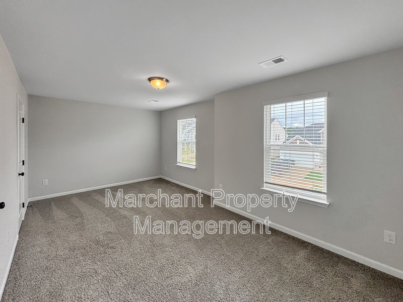 137 Gervais Circle property image