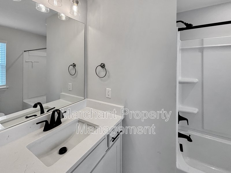 137 Gervais Circle property image