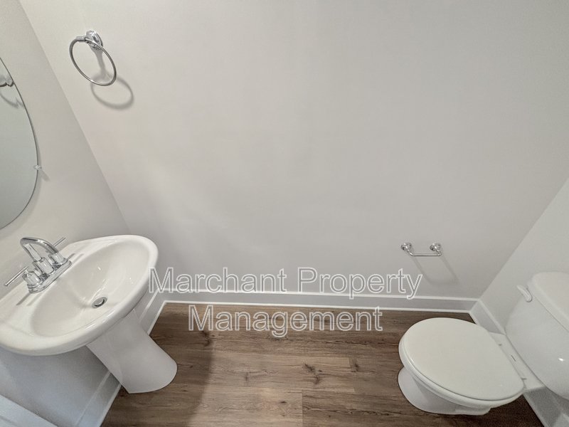 964 Yarn Way property image